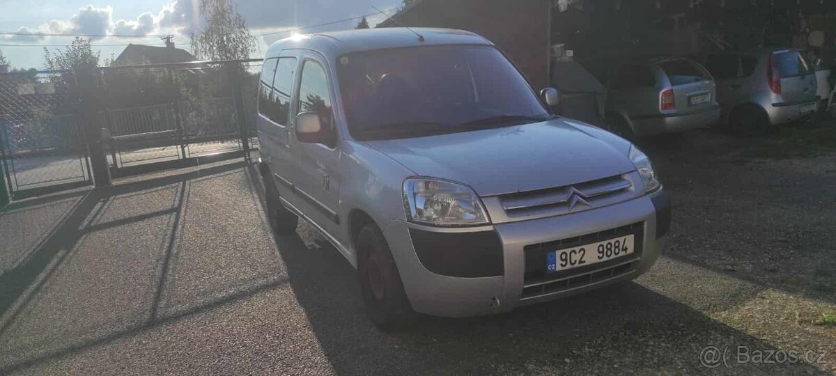 Citroen Berlingo 2.0 HDI S PŘESTAVBOU NA INVALIDNÍ VOZÍK