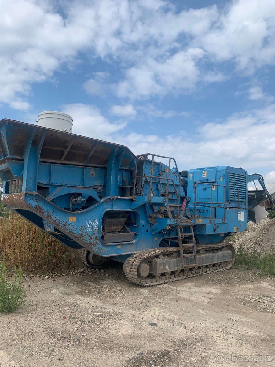 Drtič odrazový, drtička Terex Pegson 250XH