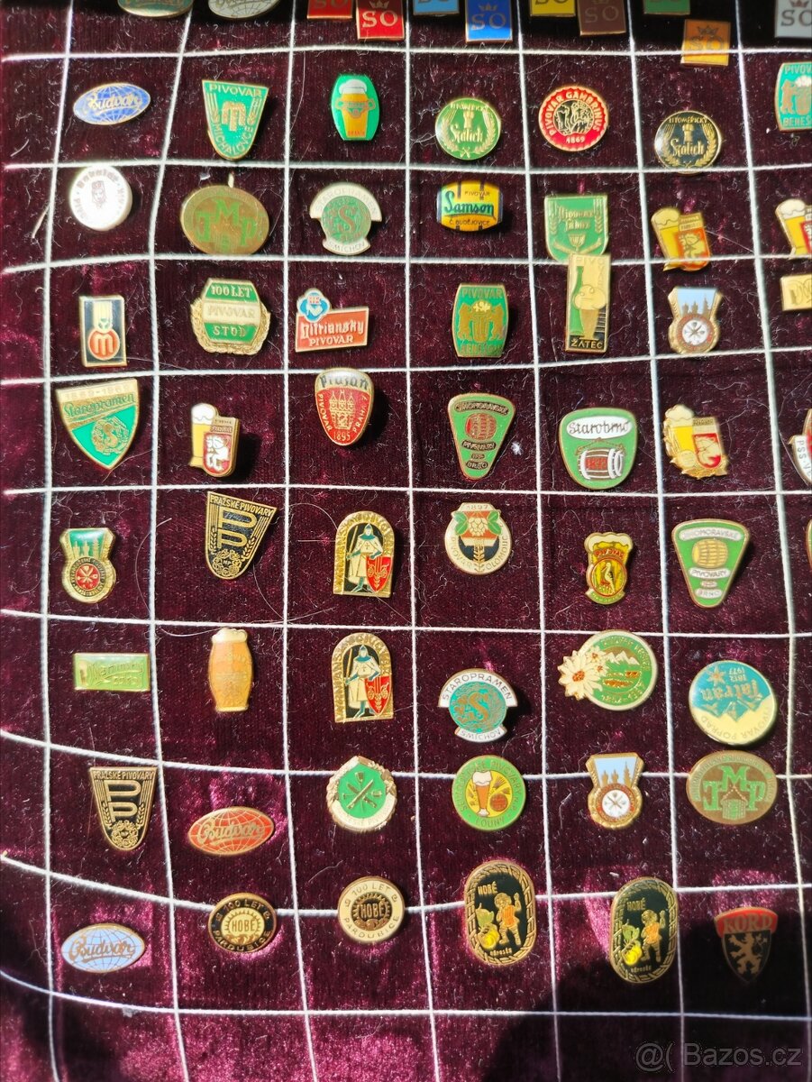 PIVOVARY - SBÍRKA ODZNAKŮ.