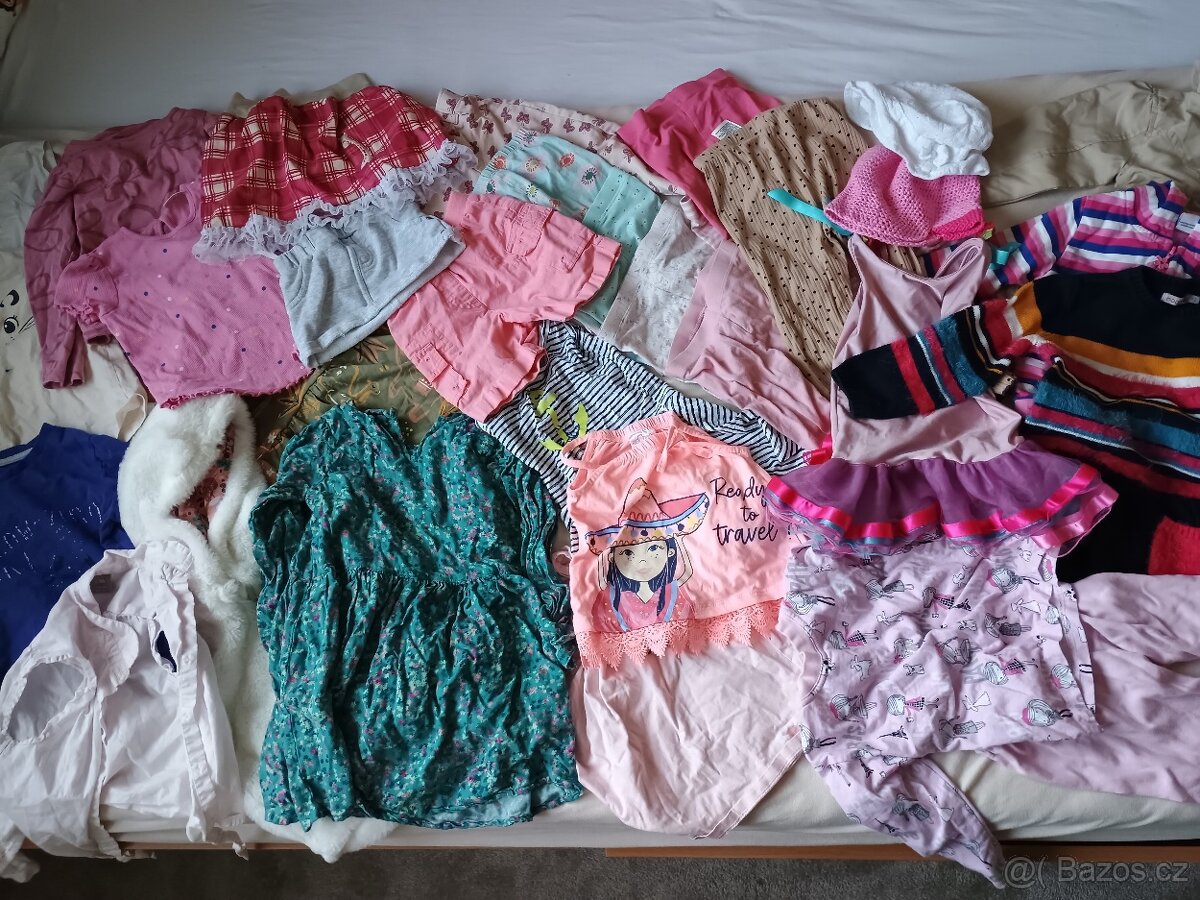 Dívčí oblečení vel. 92