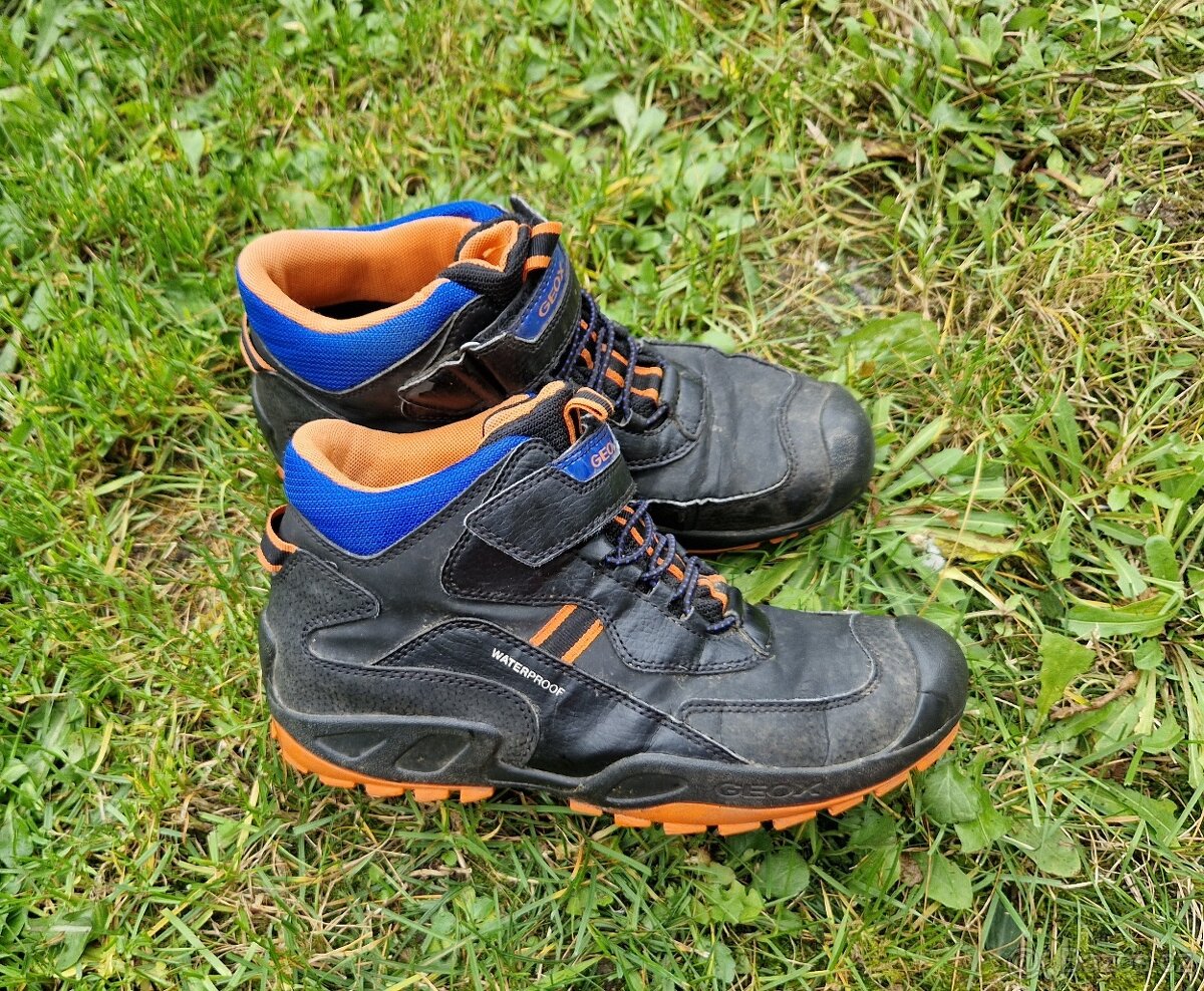 Podzimní, zimní boty Geox vel. 37