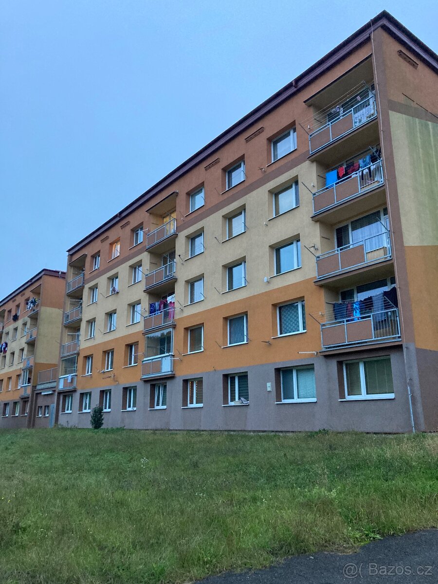 PRODEJ BYTU 2+1, 56m Dobkovice Děčín