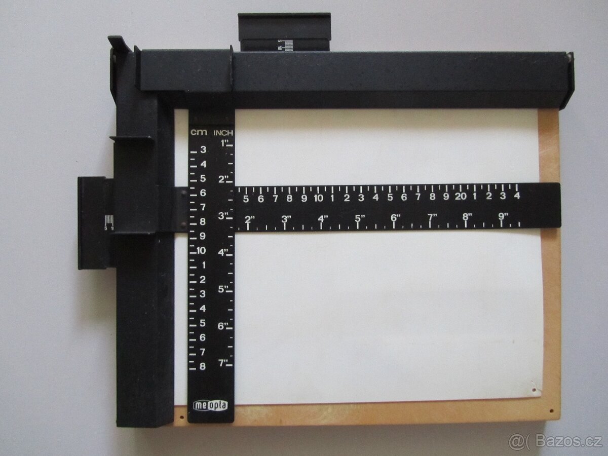 Maskovací rám 18x24 Meopta-fotokomora
