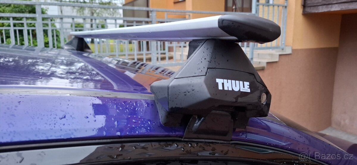 Střešní nosič Thule Nissan Qashqai j12