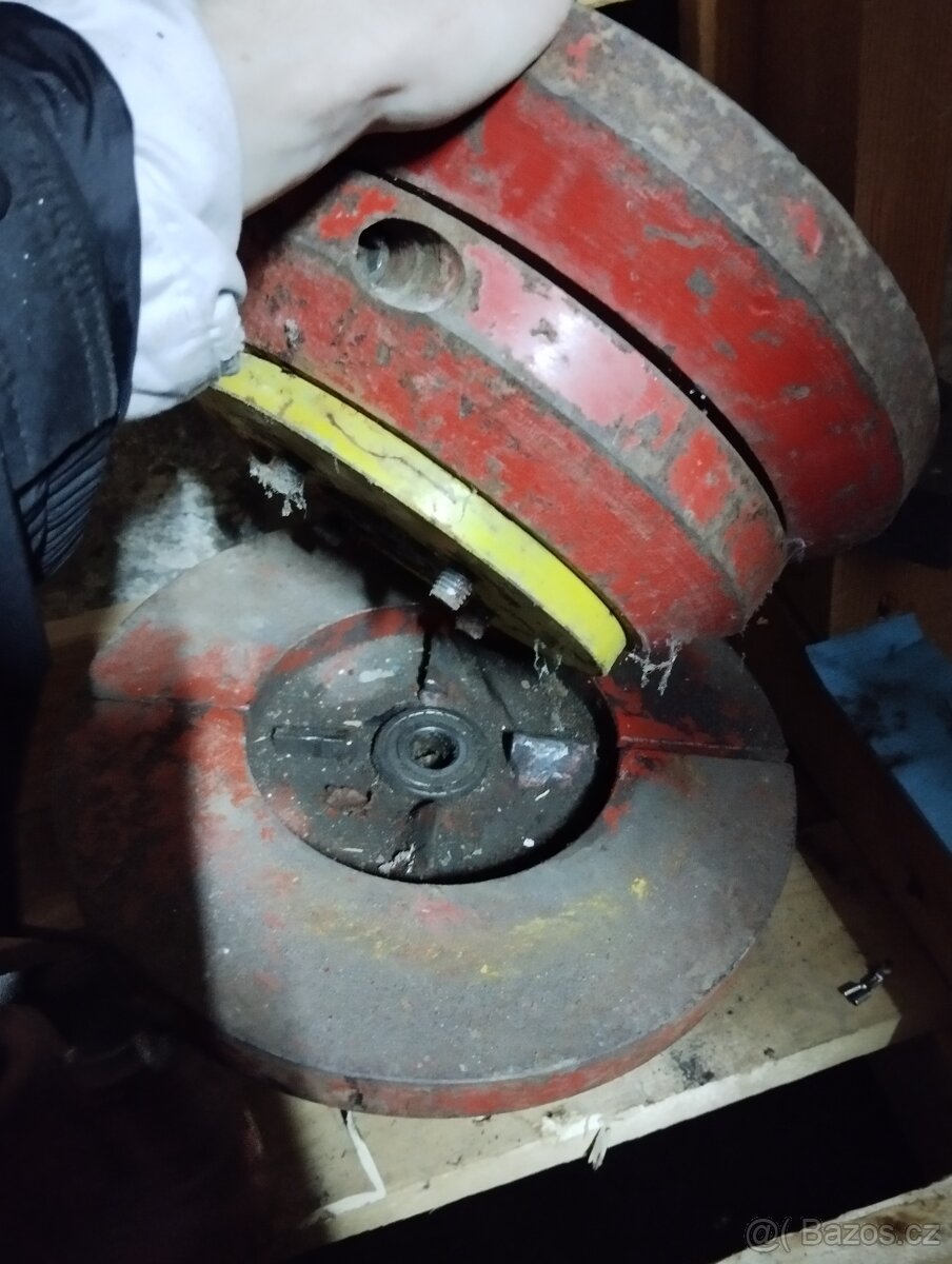 závaží na kola na Teru