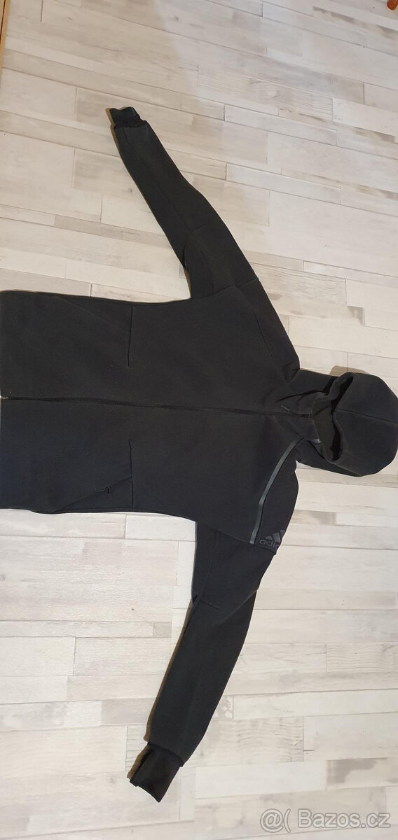 Bunda Adidas Sport Slim vel. L UNISEX