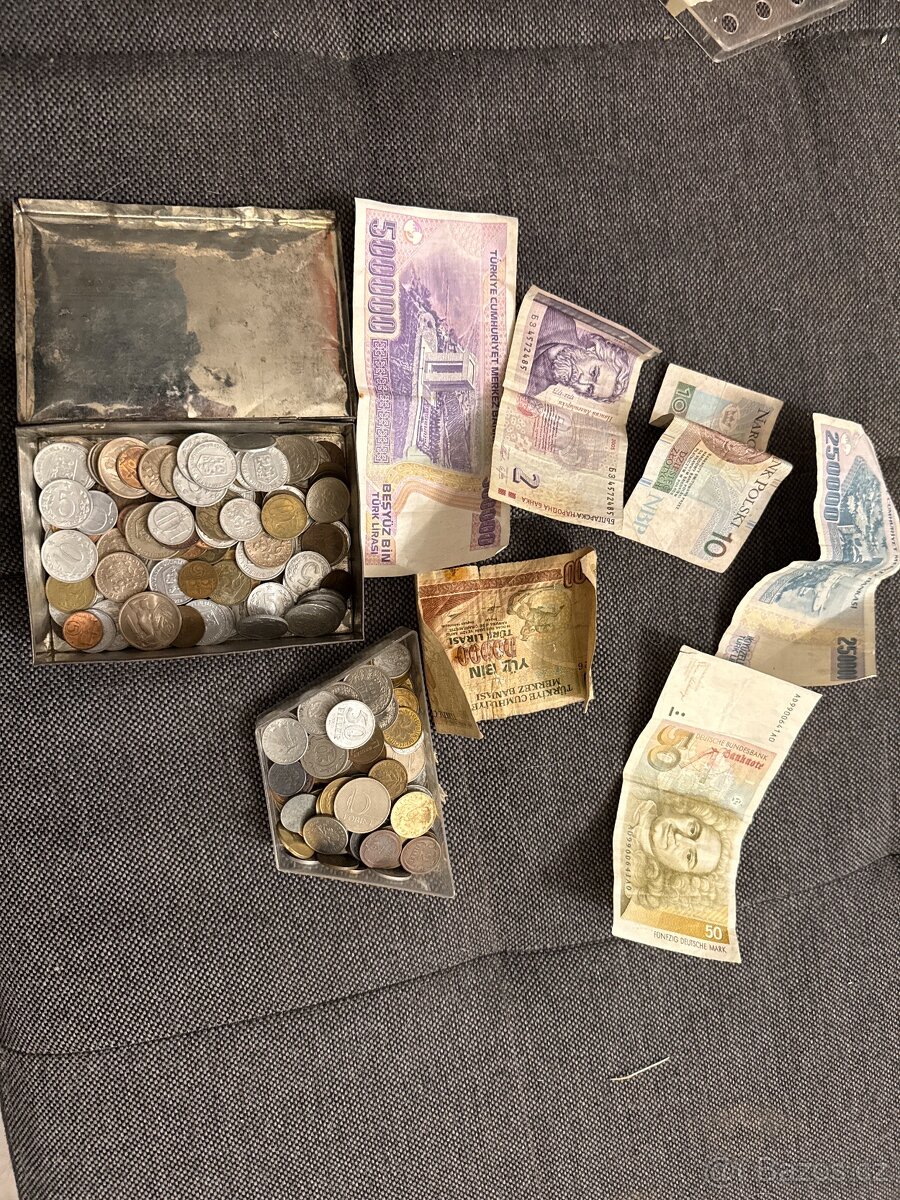 MIX starých mincí + bankovky