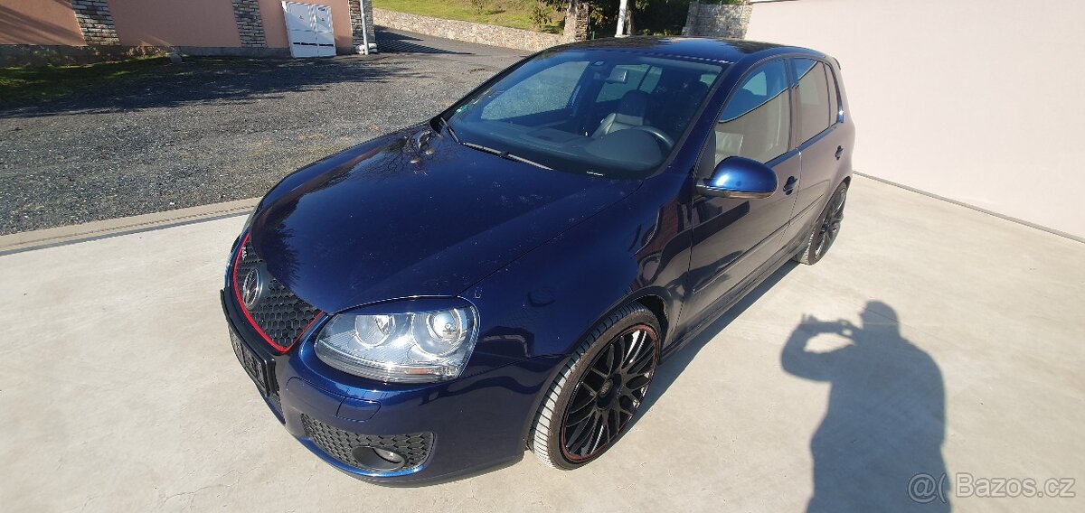 VOLKSWAGEN GOLF 2.0 GTI 147KW R19