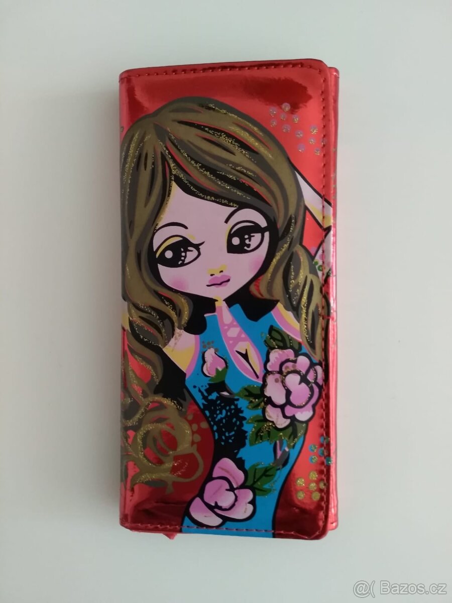 dívčí peněženka