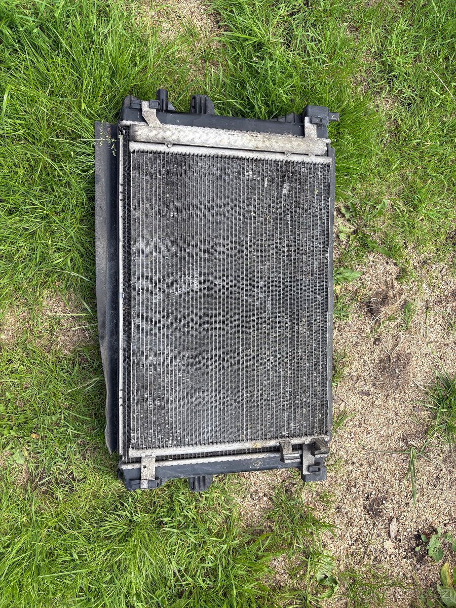 Chladiče Superb 3 2.0tdi 110kw CRLB