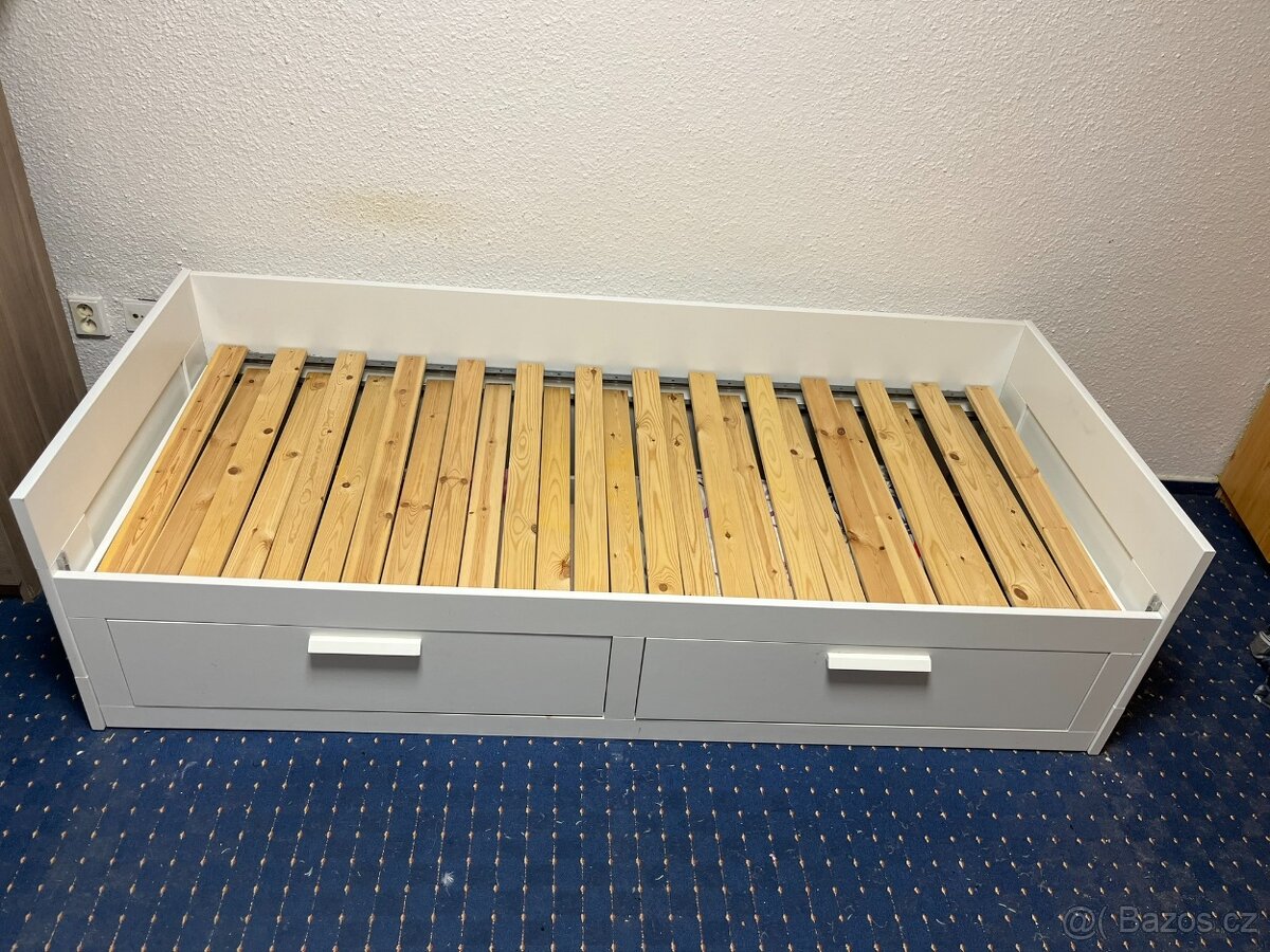 Rozkládací postel IKEA Brimness