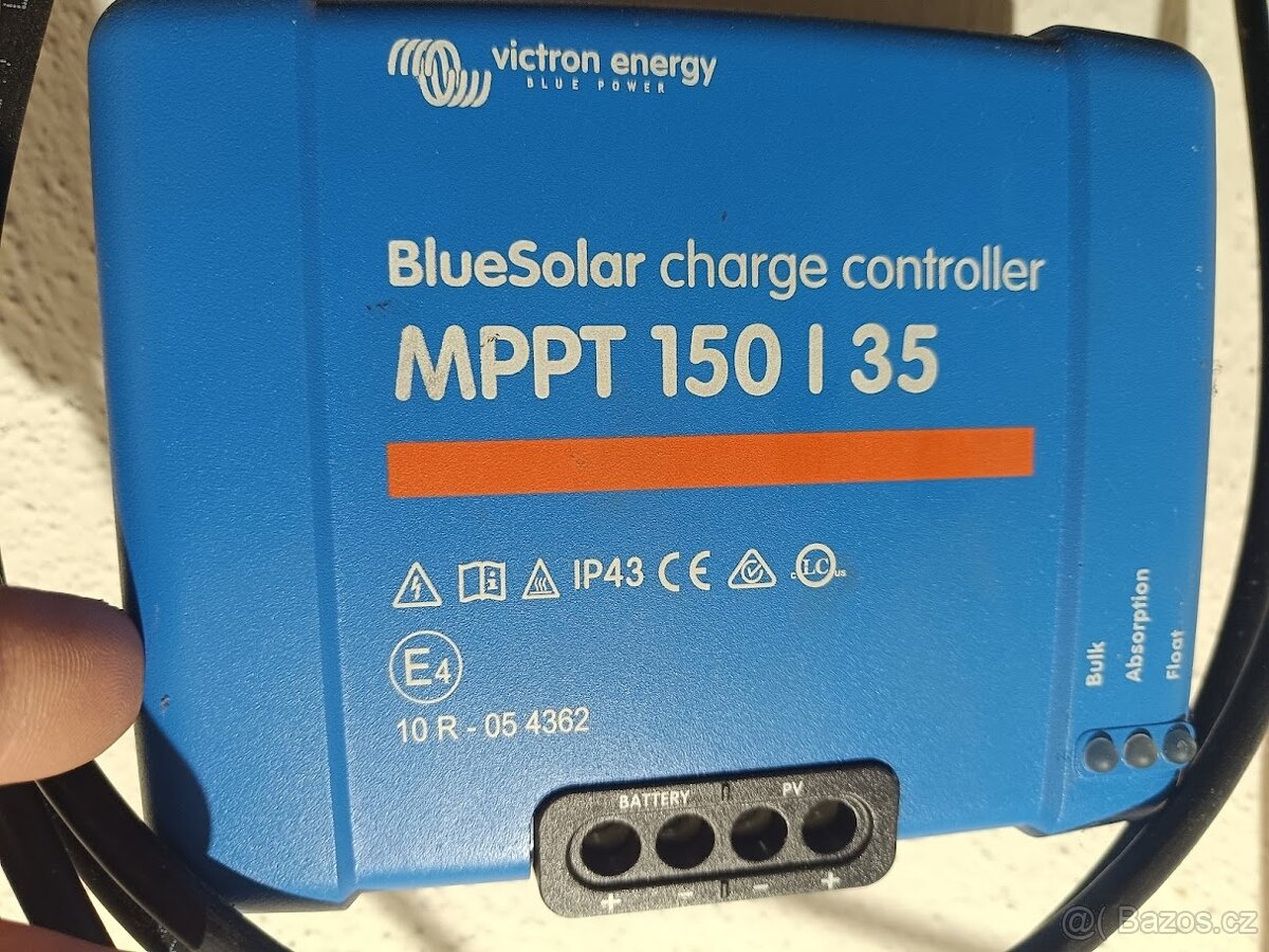 solární regulátor MPPT victron energy