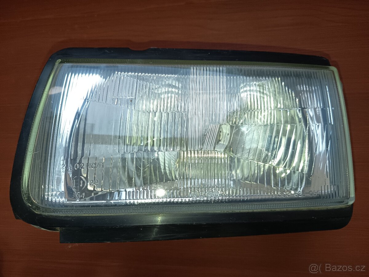 Přední světlo Opel Frontera B