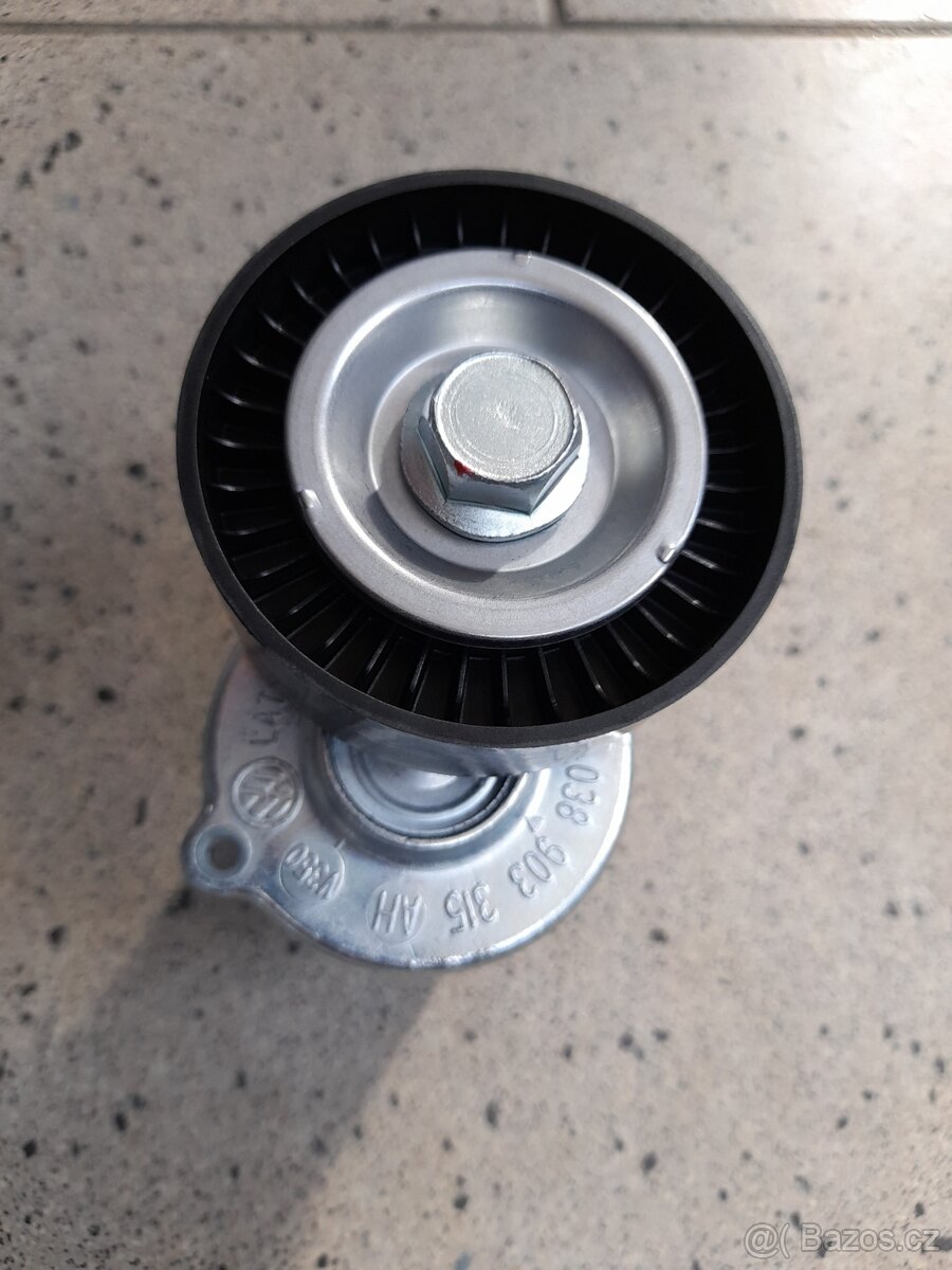 Napínák řemene VW 038903315