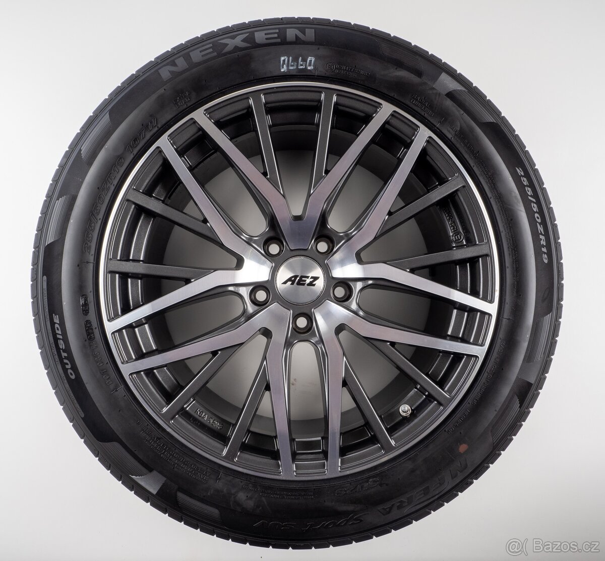 BMW X5 - 19" alu kola - Letní pneu