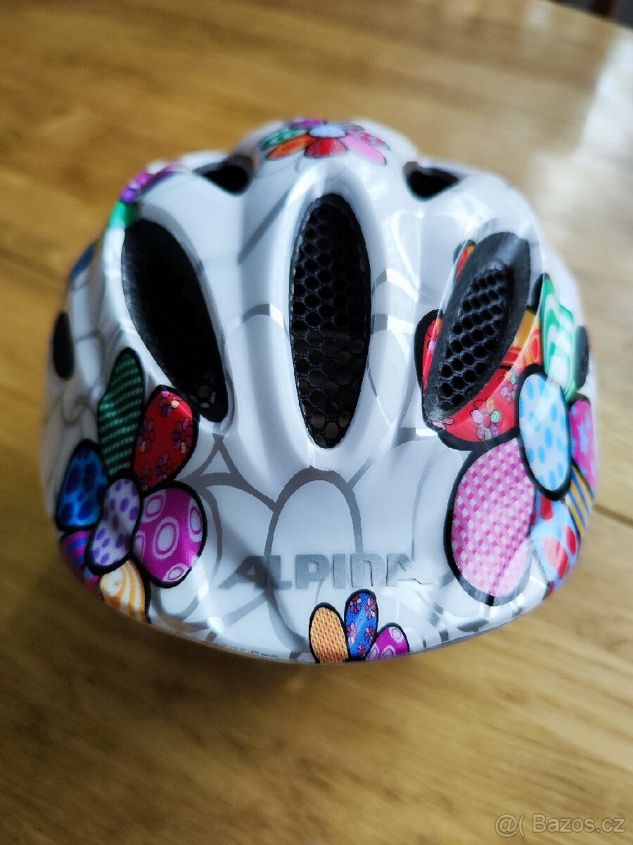 Dětská cyklistická helma