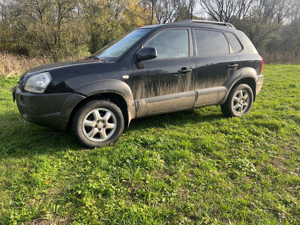 Hyundai Tucson 4x4 - uzávěrka 2.0 nafta