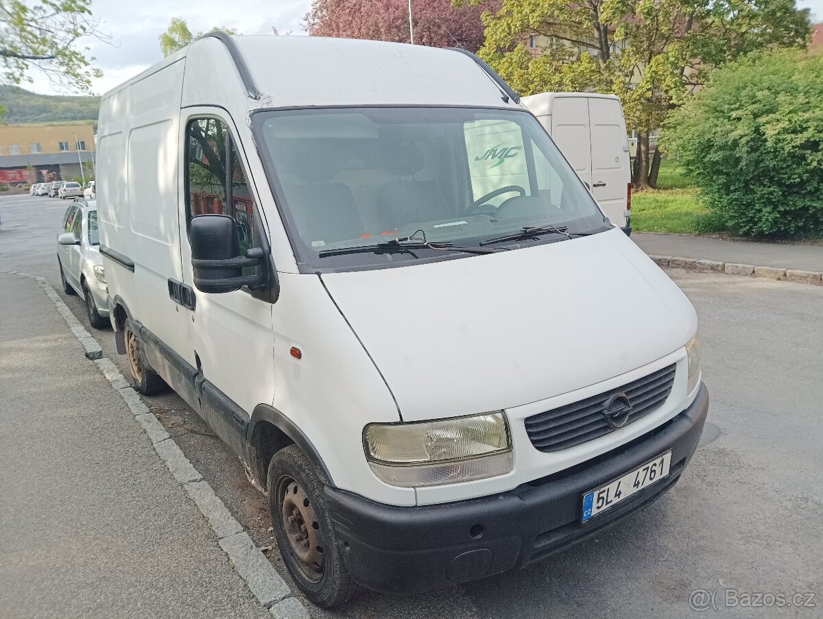 2003 Opel movano