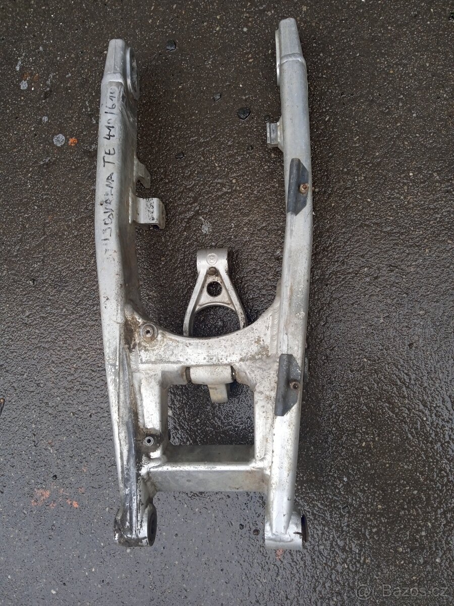 Husqvarna TE 410/610-kyvka+přepákování