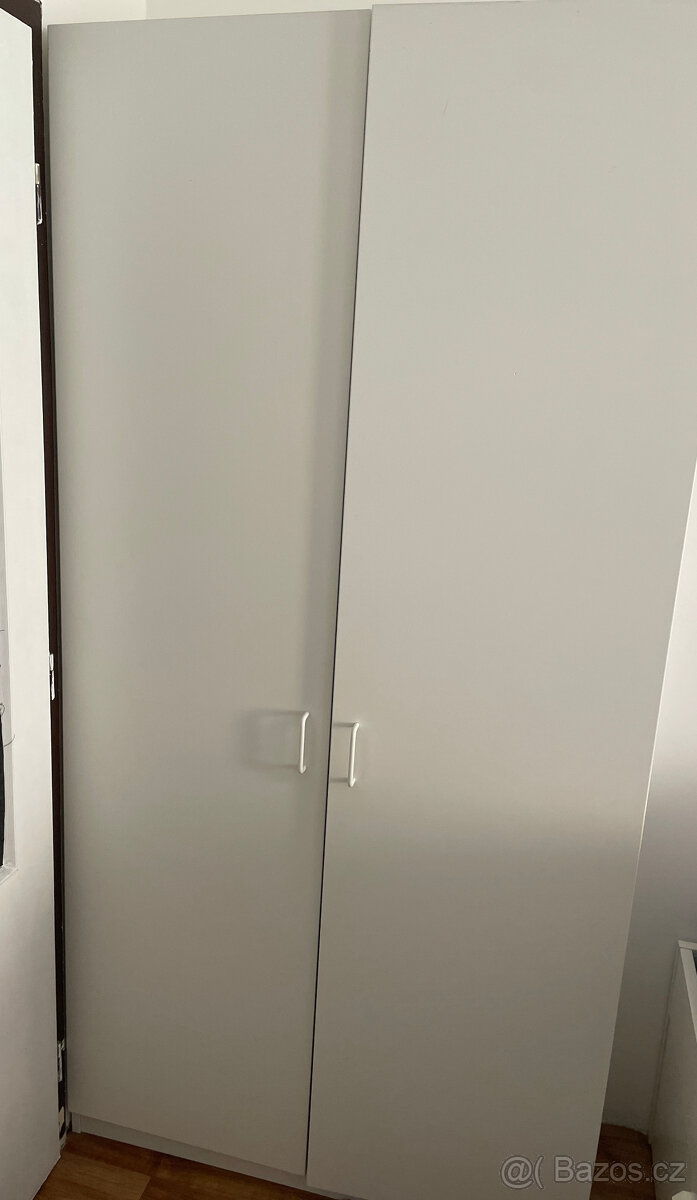 Šatní skříň IKEA PAX 100 x 38 x 201cm