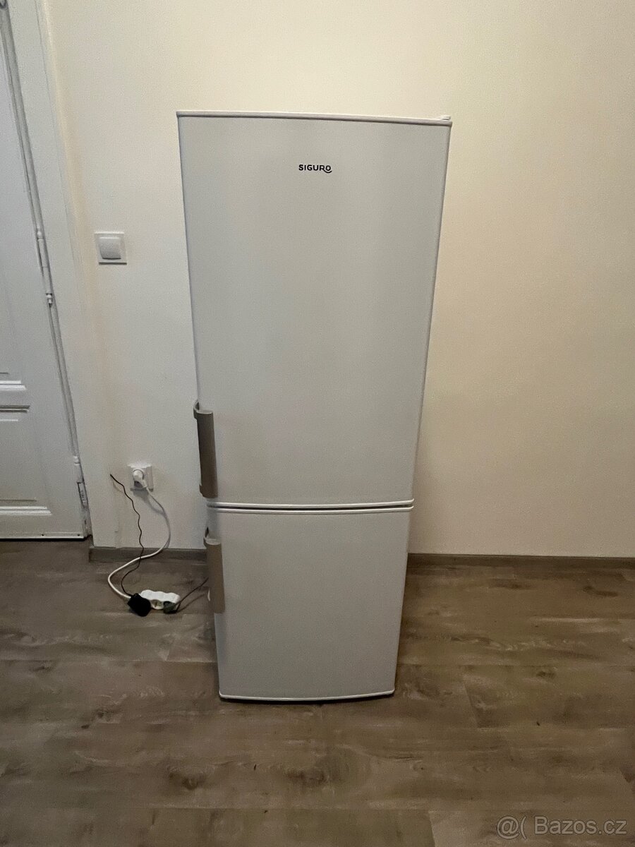 Lednice Siguro BF-j140w Arctic