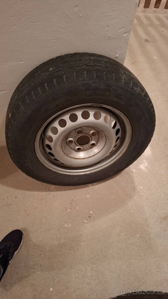 Volkswagen transporter T5 kola + pneu 215/65/R16C