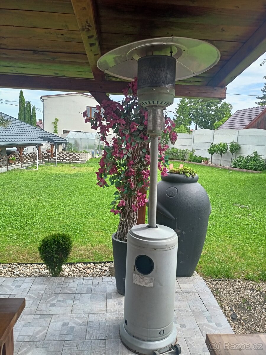 Plynový ohřívač