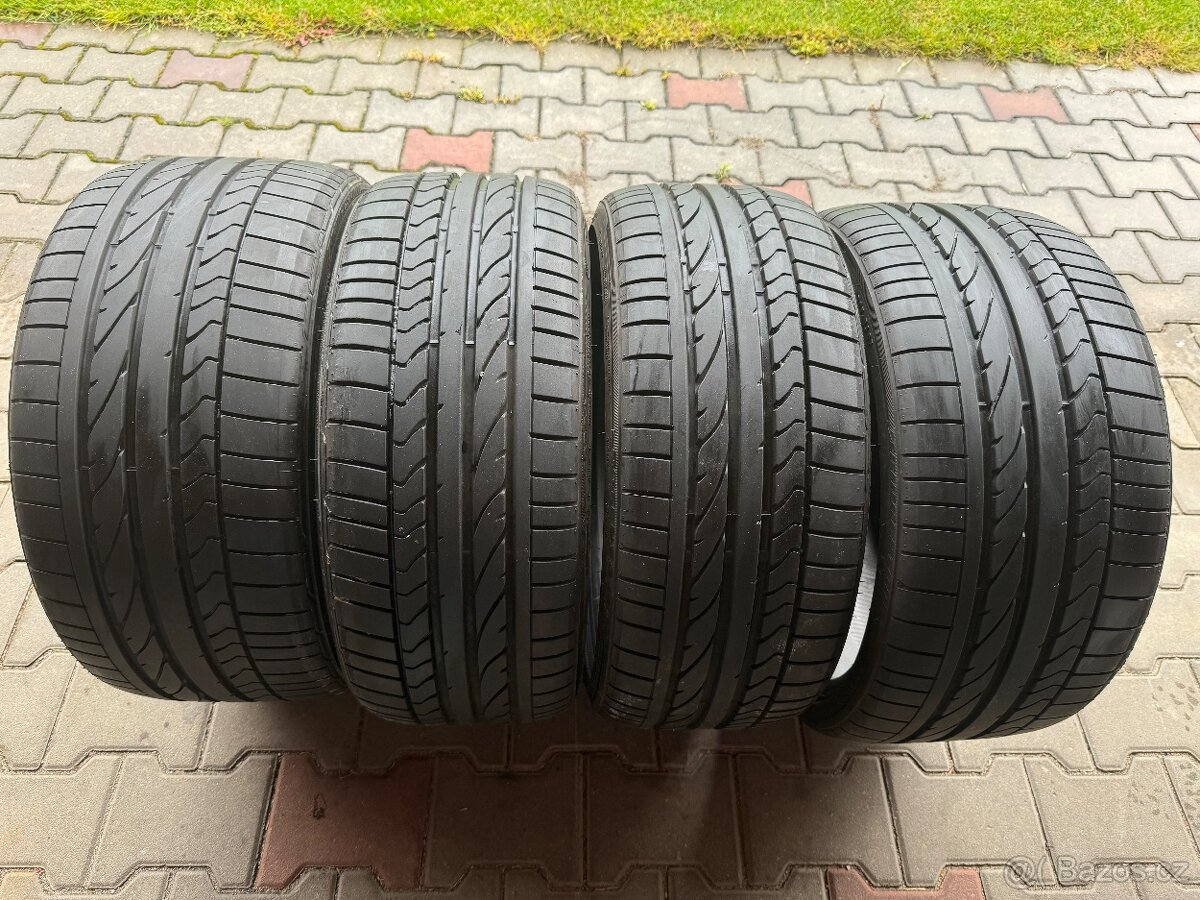 letni Bridgestone 2x225/35R19 a 2x255/30R19