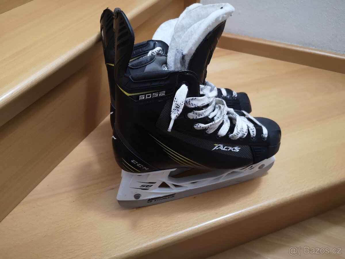 Profi brusle CCM Tacks 6052 vel. 6 D (EUR 40)