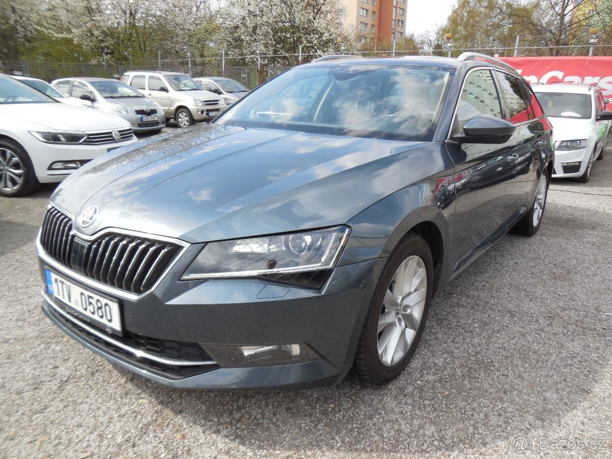 Prodám Škodu Superb 1.6 TDI 77kw DSG Panorama rv 12/2017