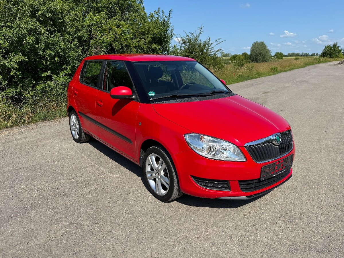 Škoda Fabia II 1.2TSI 63kw, 127000km,SERVISOVANÝ,ELEGANCE