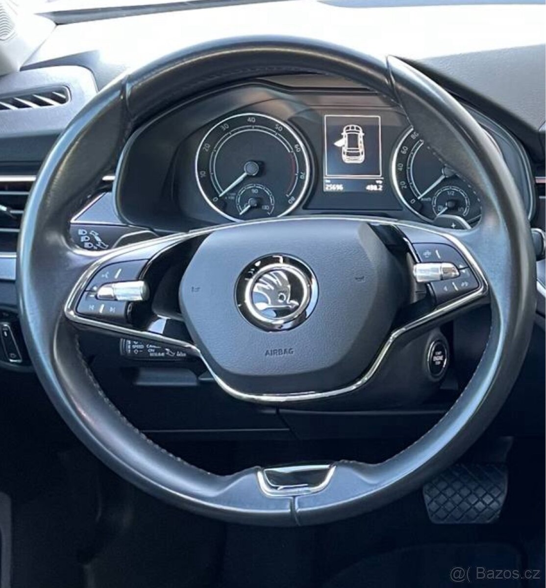 Prodam volant na skoda kamiq scala octavia iv