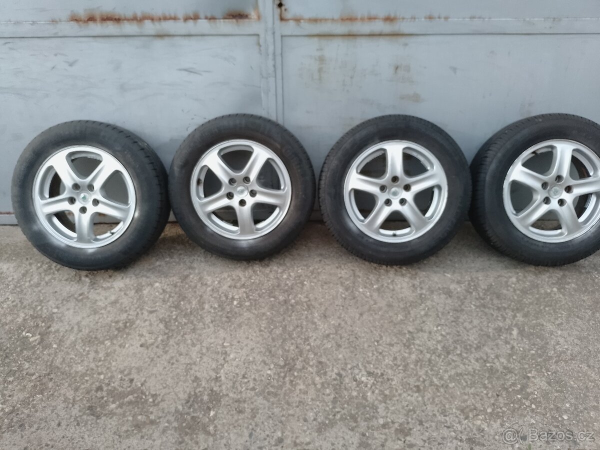 Lité Kola 195/65 R-15 škoda Octavia,golf,seat
