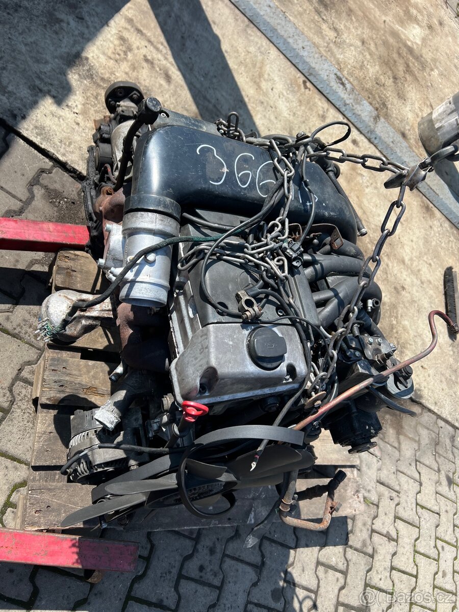 Mercedes Benz Motor 2.5d 83kw