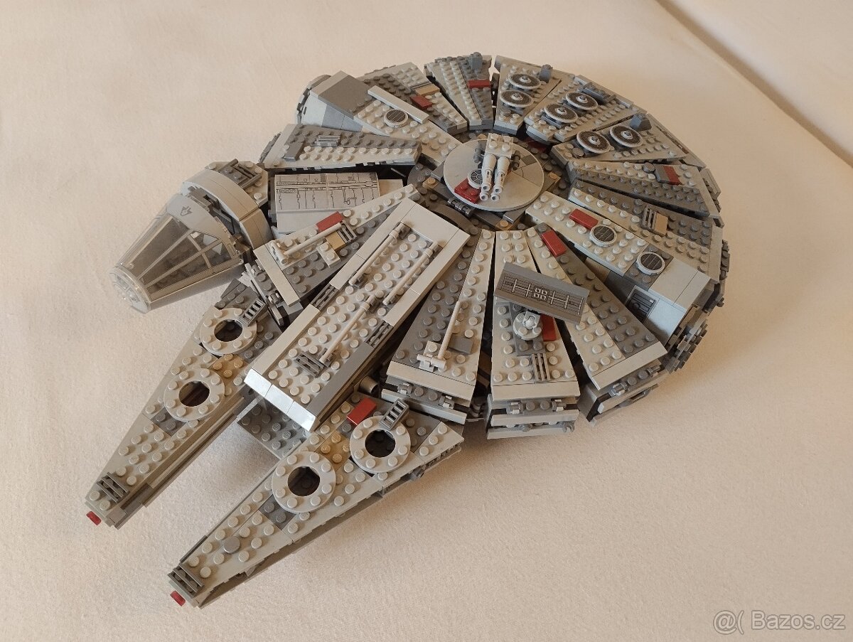 Prodám lego Millennium Falcon 75105