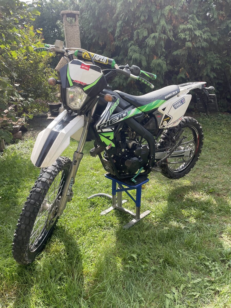 Rieju MRT 125