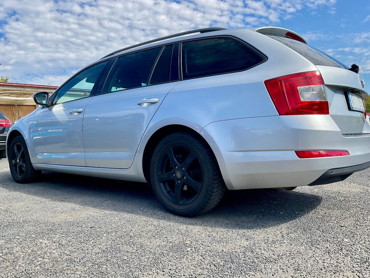Škoda Octavia combi III STYLE rok 2016 Navi Alu Nové rozvody