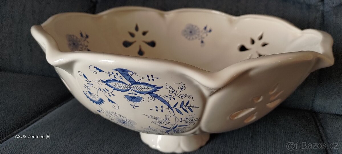 Porcelánové stínítko lustru
