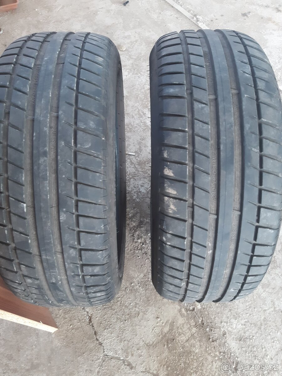 Letni pneumatiky 205/55/r16.