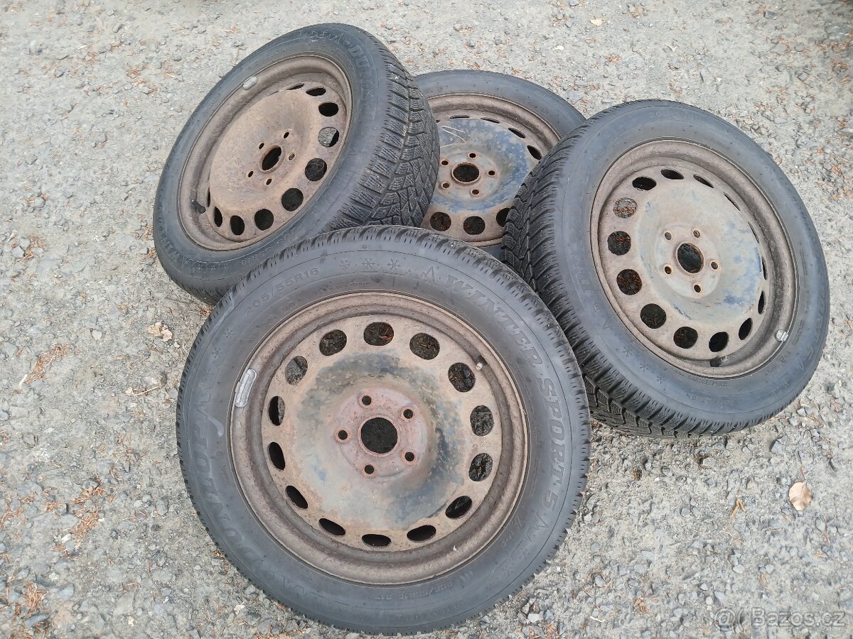 Kola DUNLOP Winter Sport 5