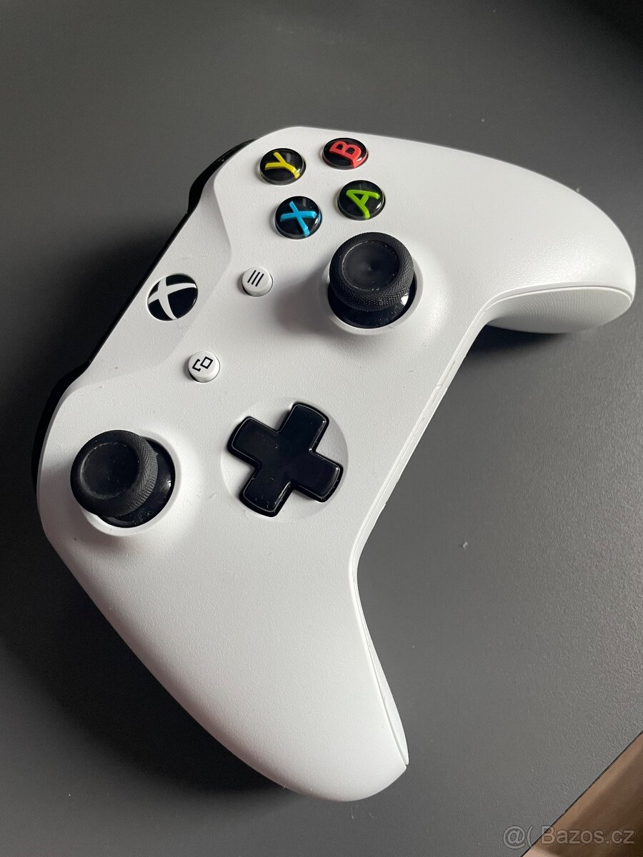 XBOX ONE S 500GB