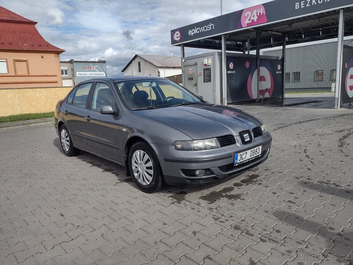 Seat Toledo 1.8 20V, 92 KW - NOVÉ ROZVODY, TAŽNÉ, GARÁŽOVANÉ