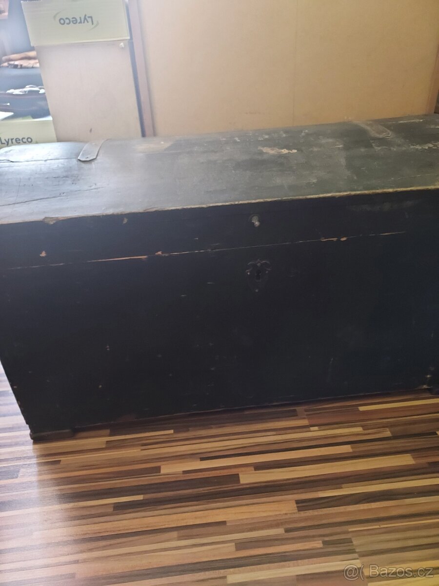 Truhla - bedna retro