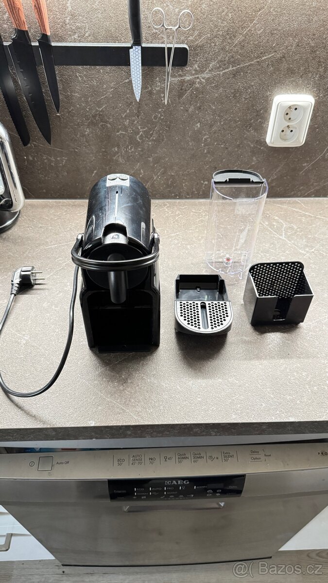 Nespresso De'Longhi Inissia Black