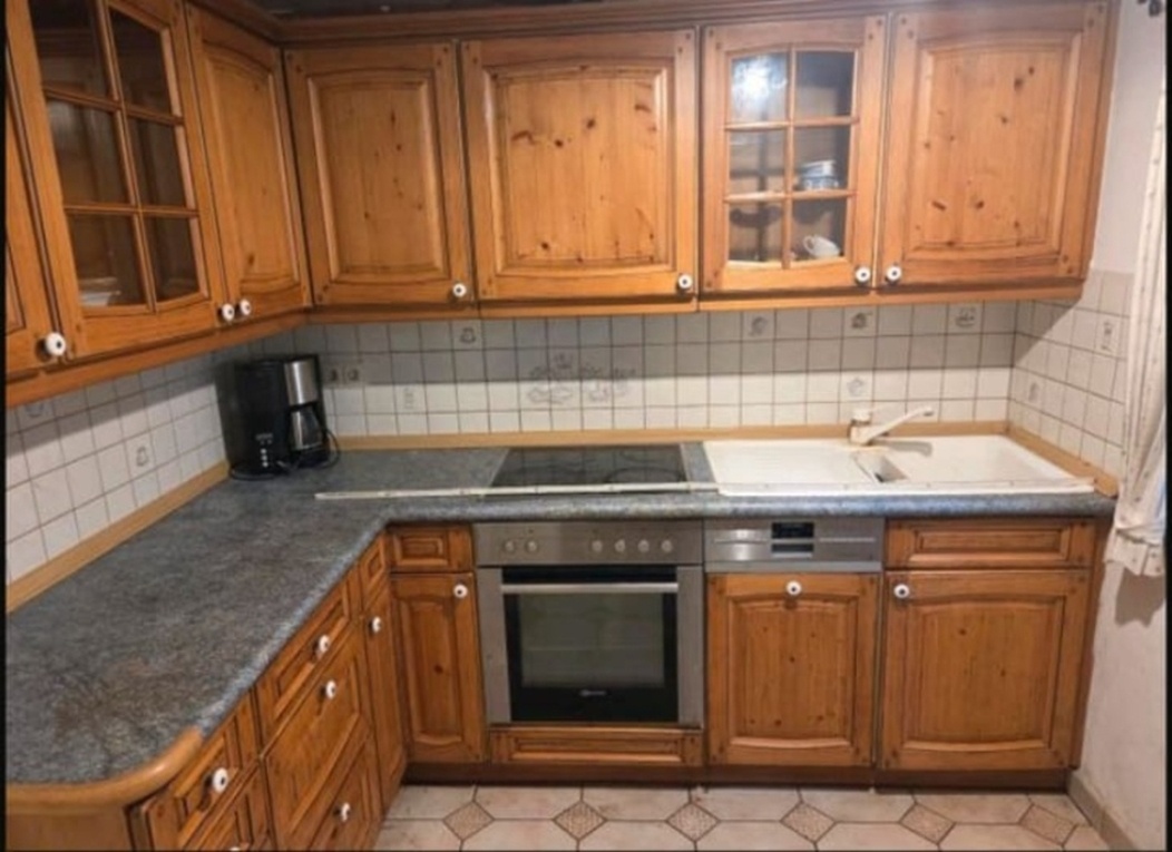 Rustikální kuchyně z masivu se spotřebiči,5408