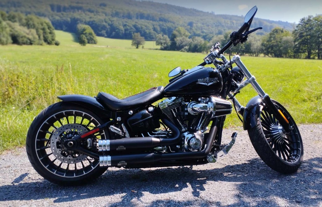 Harley-Davidson Breakout 2017 FXSB