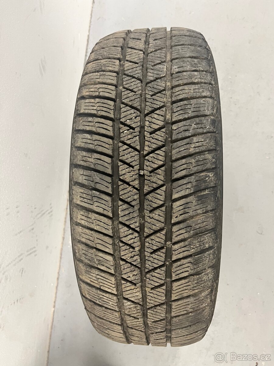 Zimní pneu Barum Polaris 5 205/55 /16 H - 1 kus
