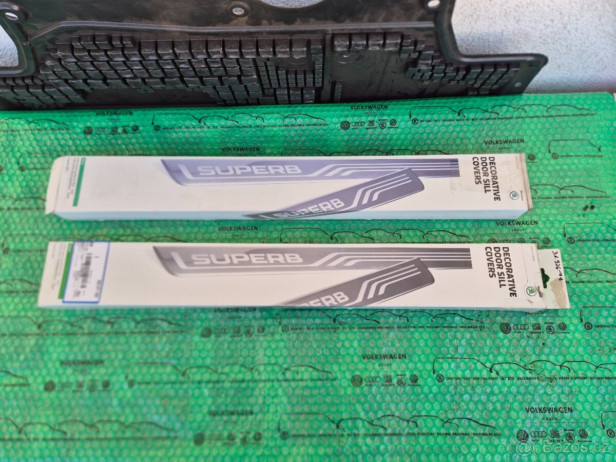 dekorativní prahové lišty Škoda Superb 3V0071303