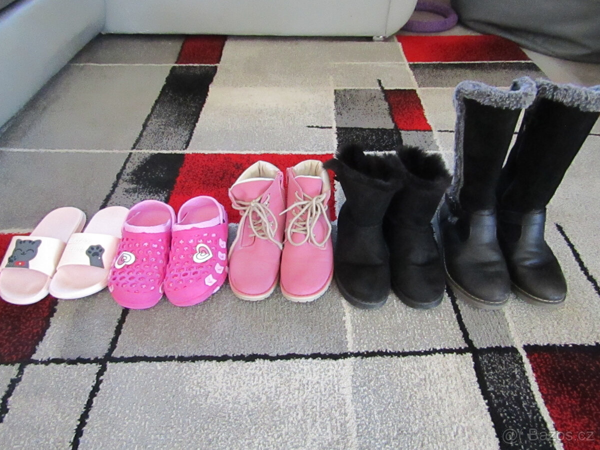 Boty pro holku vel.35-kozačky,válenky,pantofle