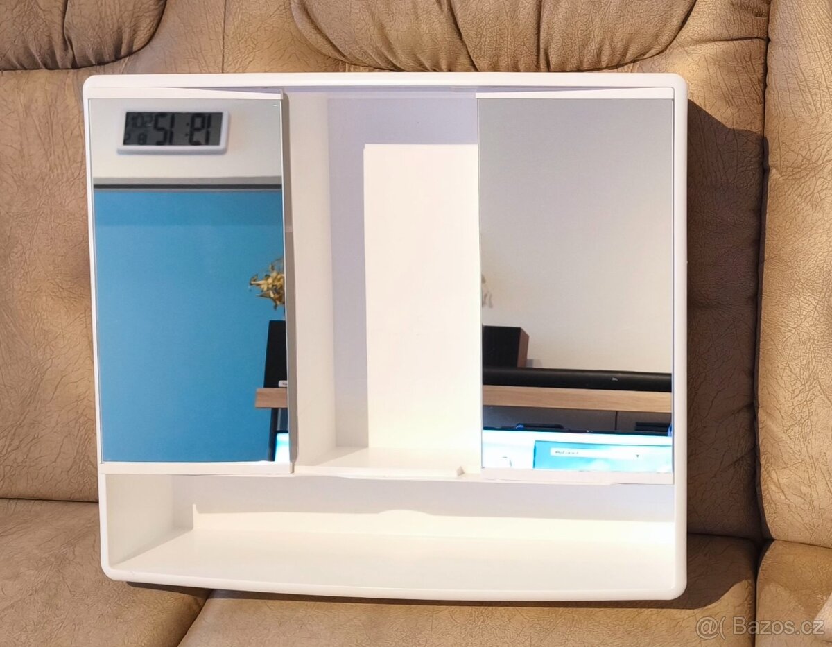 Prodám koupelnovou skříňku se zrcadlem zn. Jokey